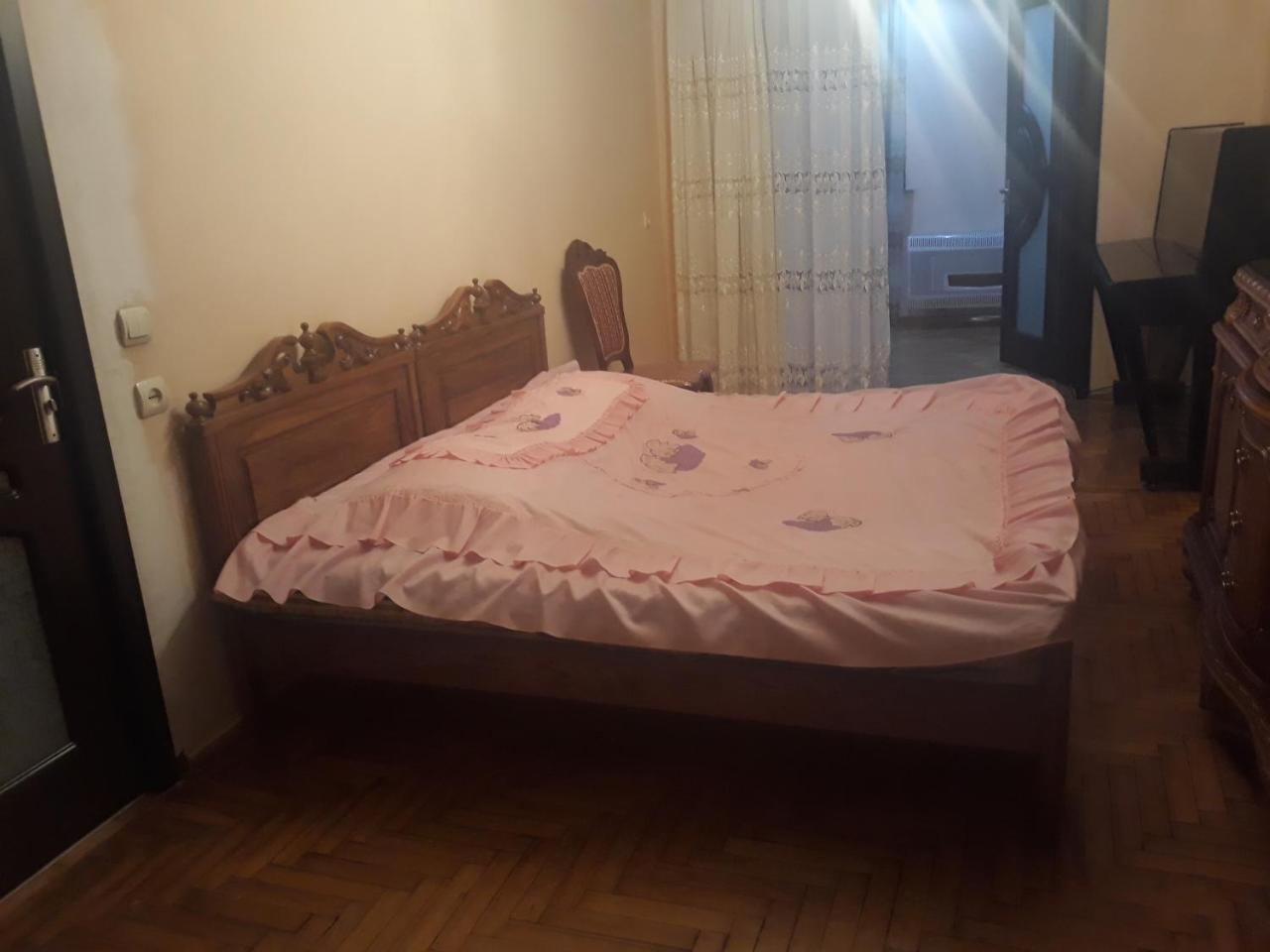 Apartamento Madona'S House Batumi Exterior foto